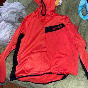 Nike jogger suit set women Large